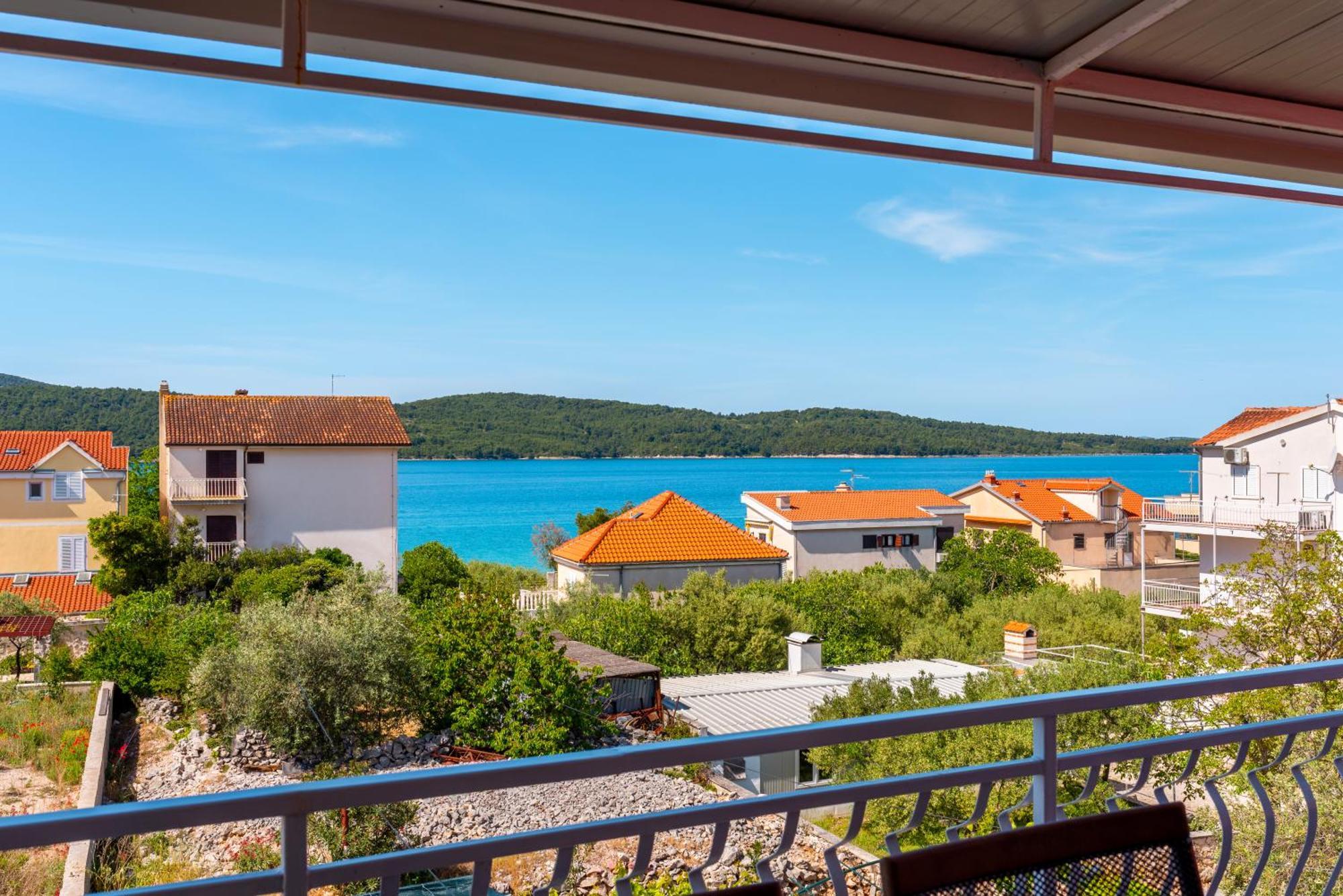 Danica Luxury Seaside Apartment Šibenik Dış mekan fotoğraf