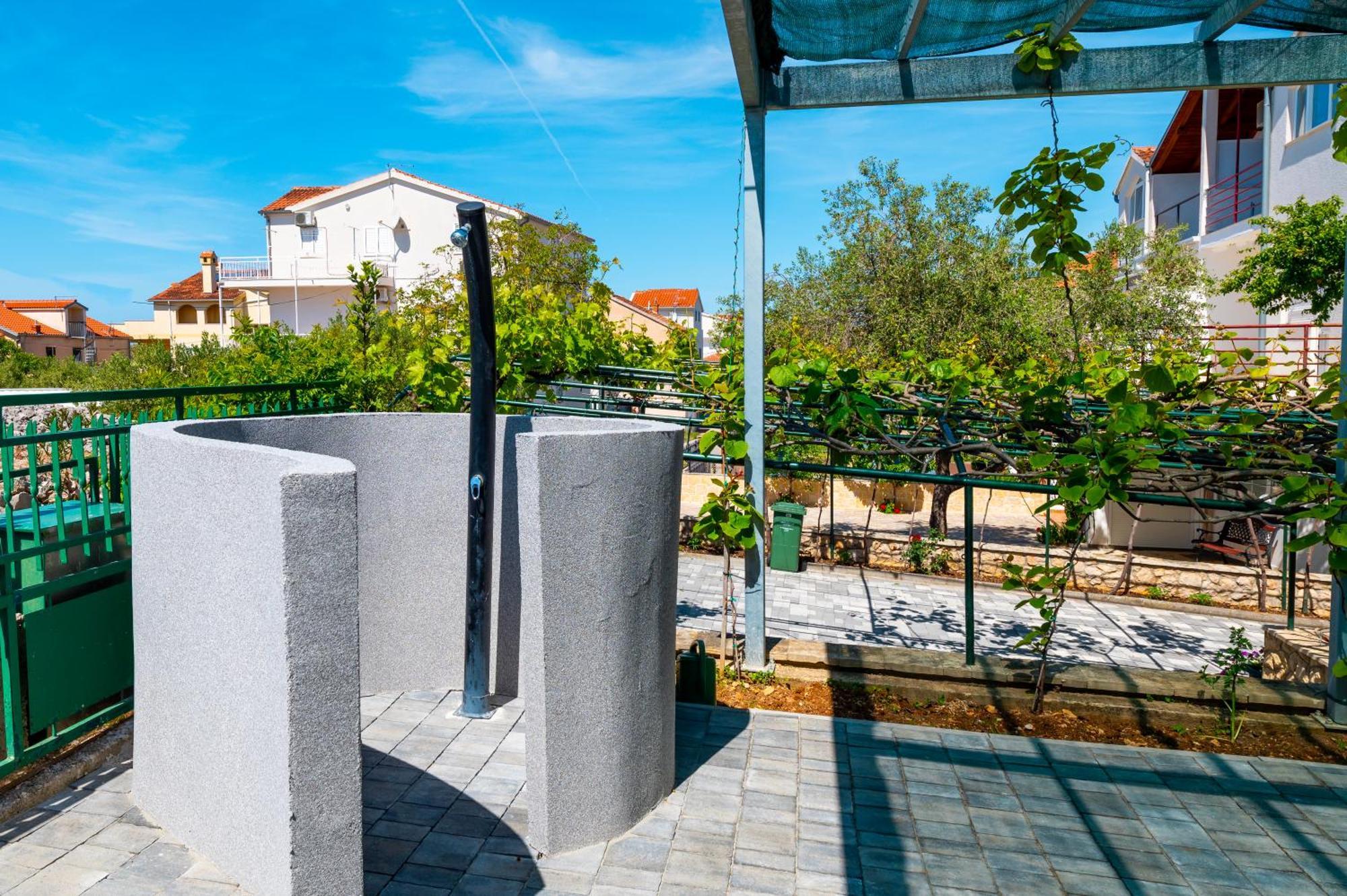 Danica Luxury Seaside Apartment Šibenik Dış mekan fotoğraf